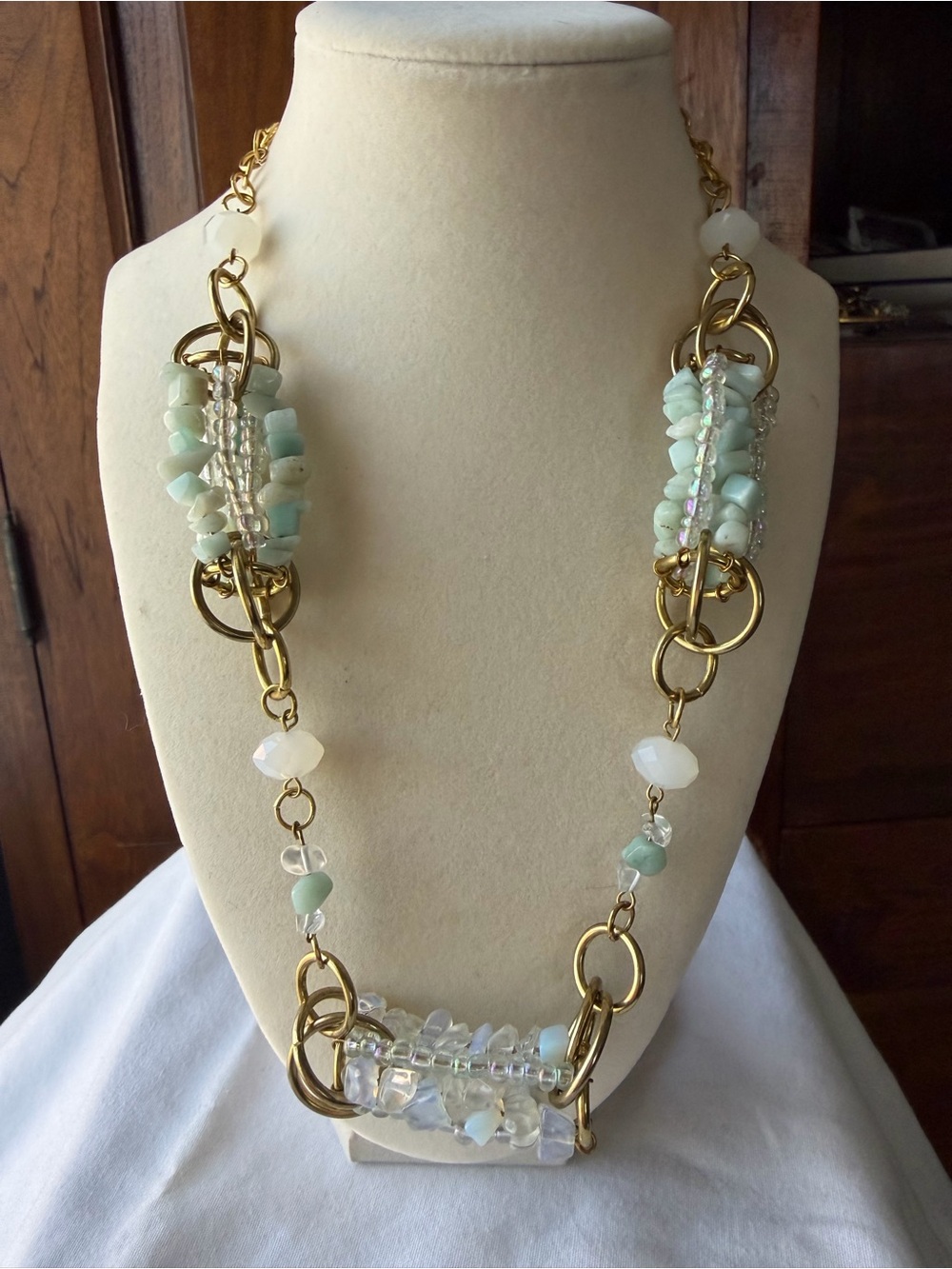 Chunky Mint Green Stone Chip & Iridescent Beaded Gold Tone Statement Necklace